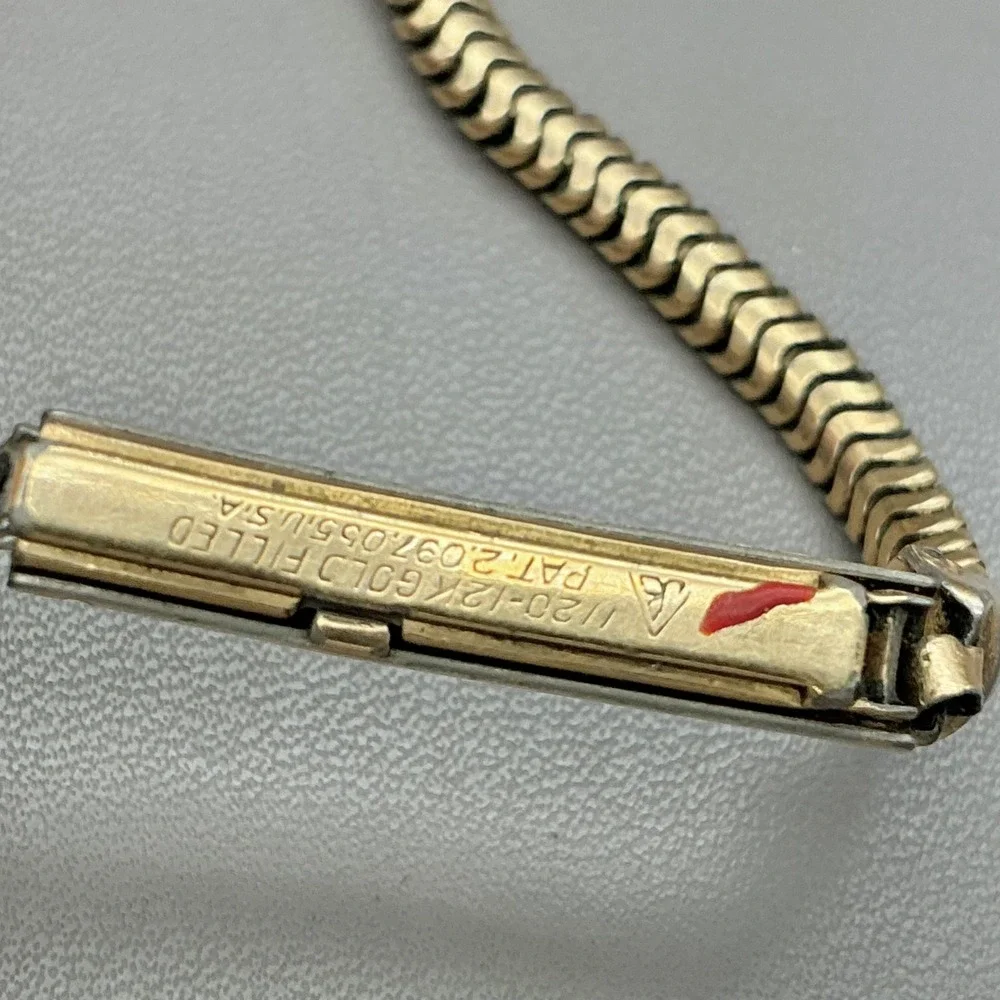 Waltham Watch Vintage Ladies Manual Wind 12K Gold Filled Bracelet Working